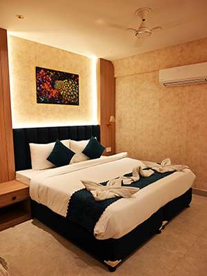 Hotel Aashraya Vrindavan